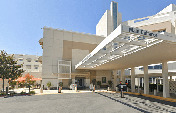 Front facing view of Upward CU's hospital location